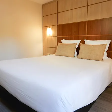 Hotel Le Kennedy, Clermont-ferrand, The Originals Relais 3*