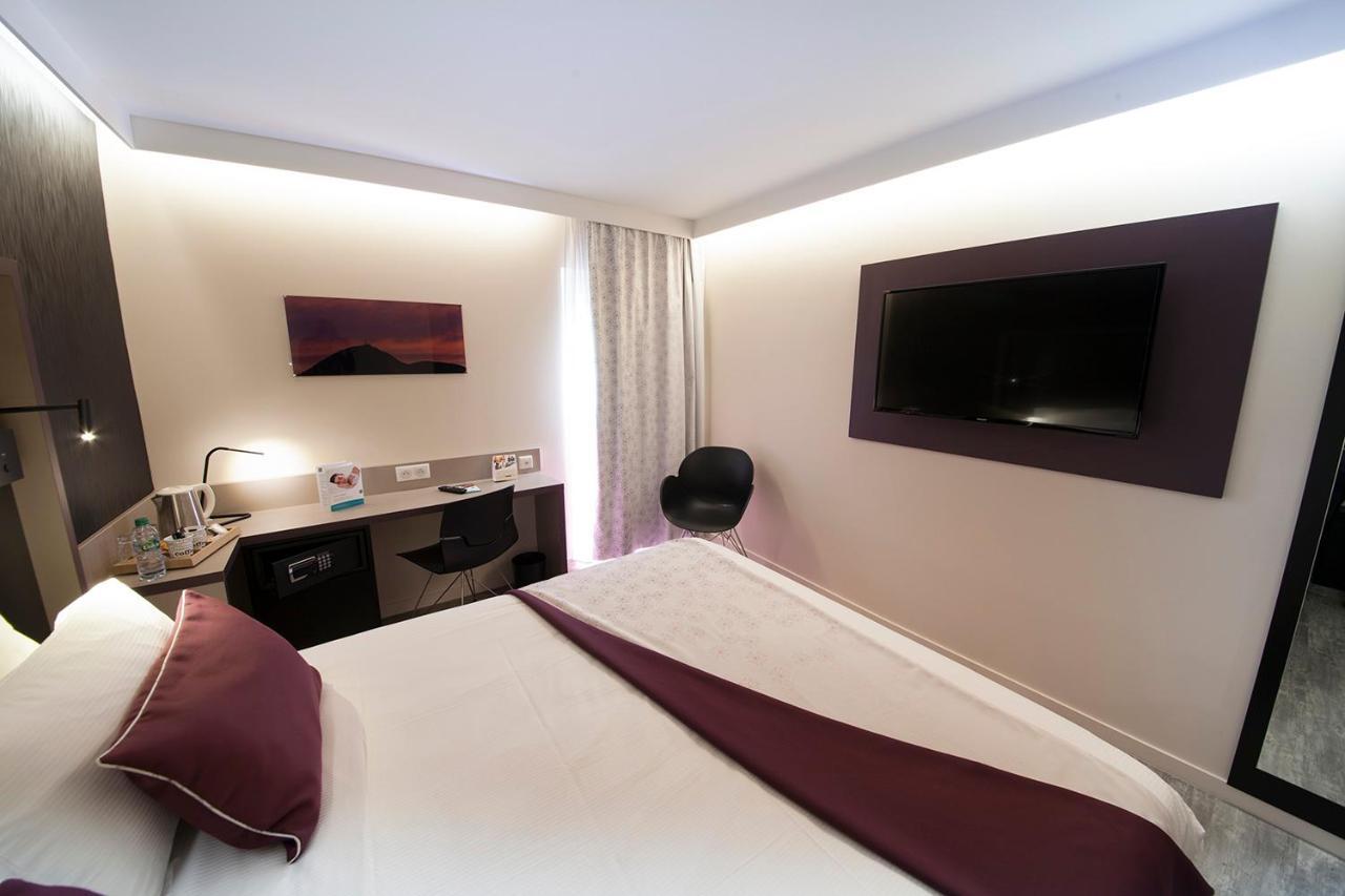 Quality Kennedy Hotel 3*